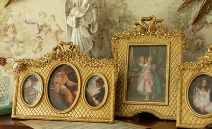 Vintage Inspired Victorian Gold Photo Frame Wall Art