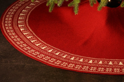 Exquisite Snowflake Christmas Tree Skirt