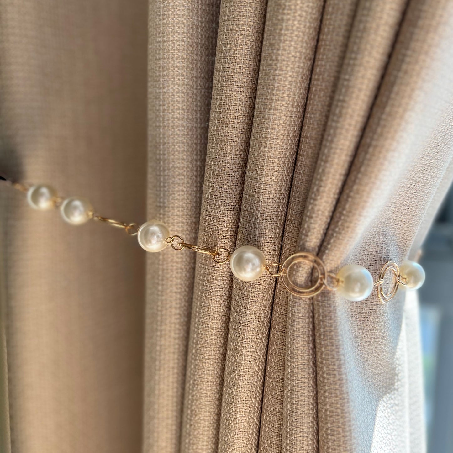 Elegant Pearl Curtain Tiebacks