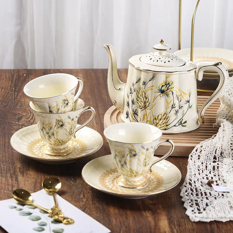 Vintage Style Tea Set with Wheat Pattern