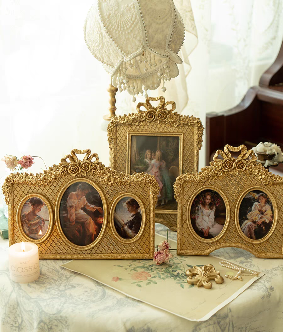 Vintage Inspired Victorian Gold Photo Frame Wall Art